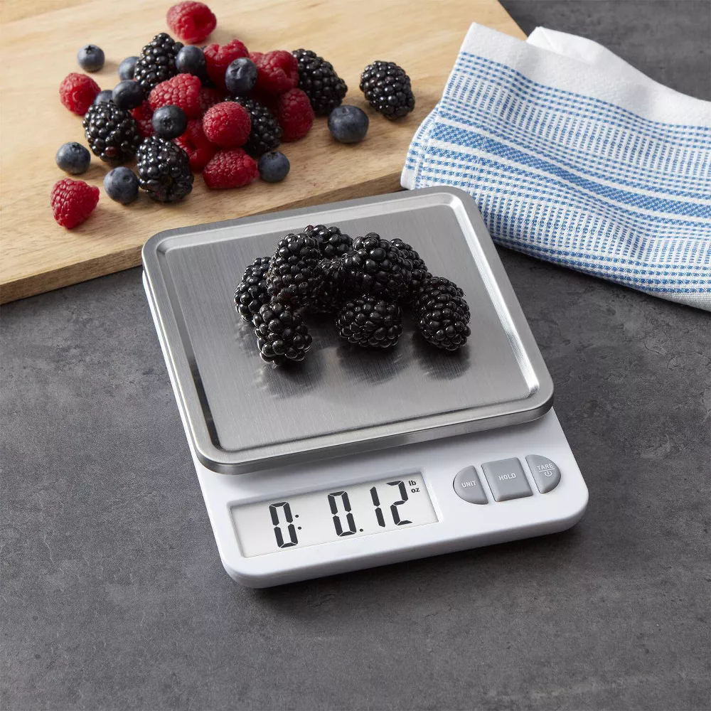 Digital Kitchen Scale With Removable Stainless Steel Weighing Tray